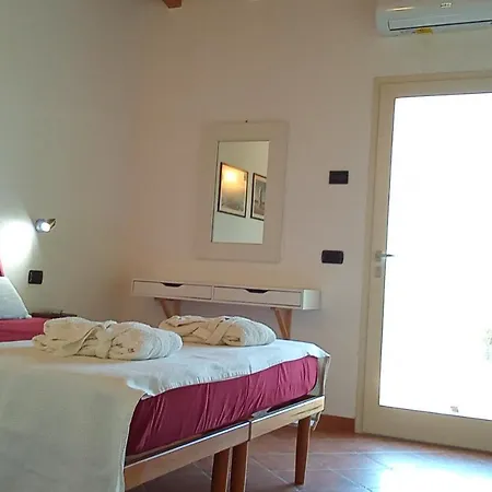 Bed & Breakfast Andrieddu 3*